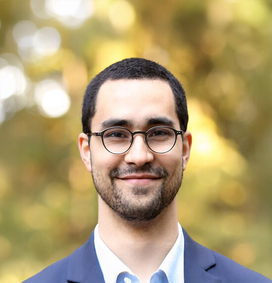 Show portrait of Andrés Peñaloza