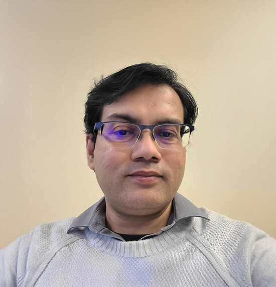 A portrait of Junaid Yasin.